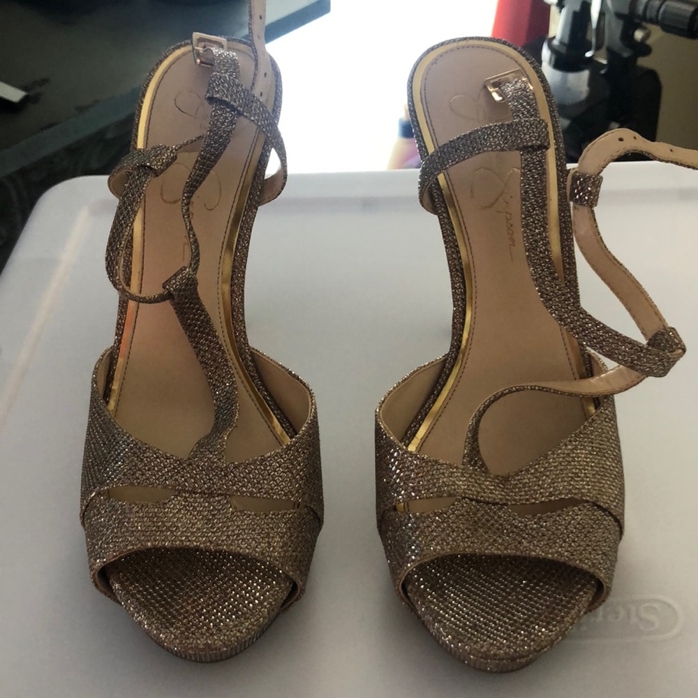 Prom shoes
